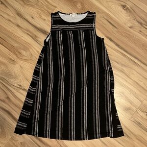 LOFT outlet patterned shift dress
